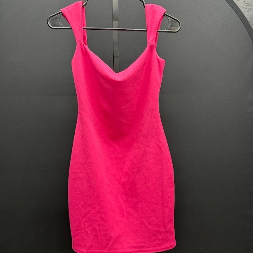 Pretty Little Thing Pink Bodycon Dress